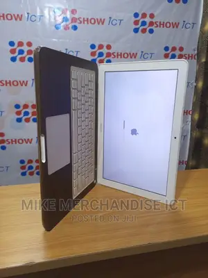 Laptop Apple MacBook 4GB Intel Core 2 Quad HDD 500GB