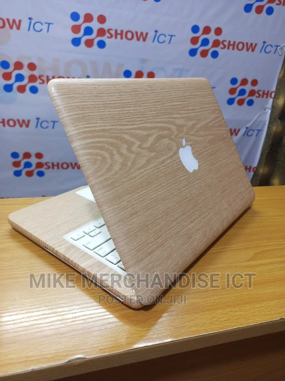 Laptop Apple MacBook 4GB Intel Core 2 Quad HDD 500GB