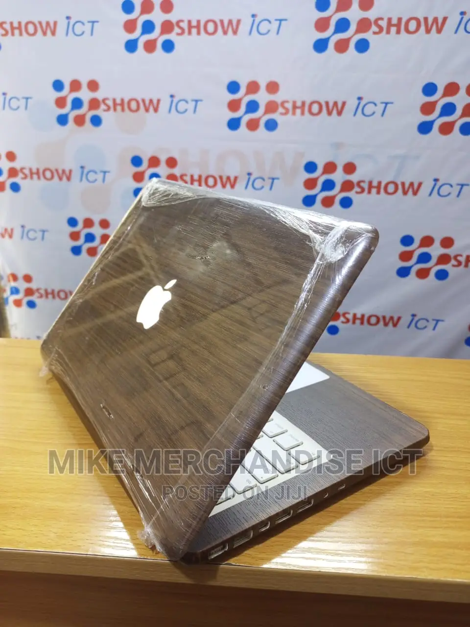 Laptop Apple MacBook 4GB Intel Core 2 Quad HDD 500GB