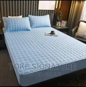 7by7 Waterproof Bedspread