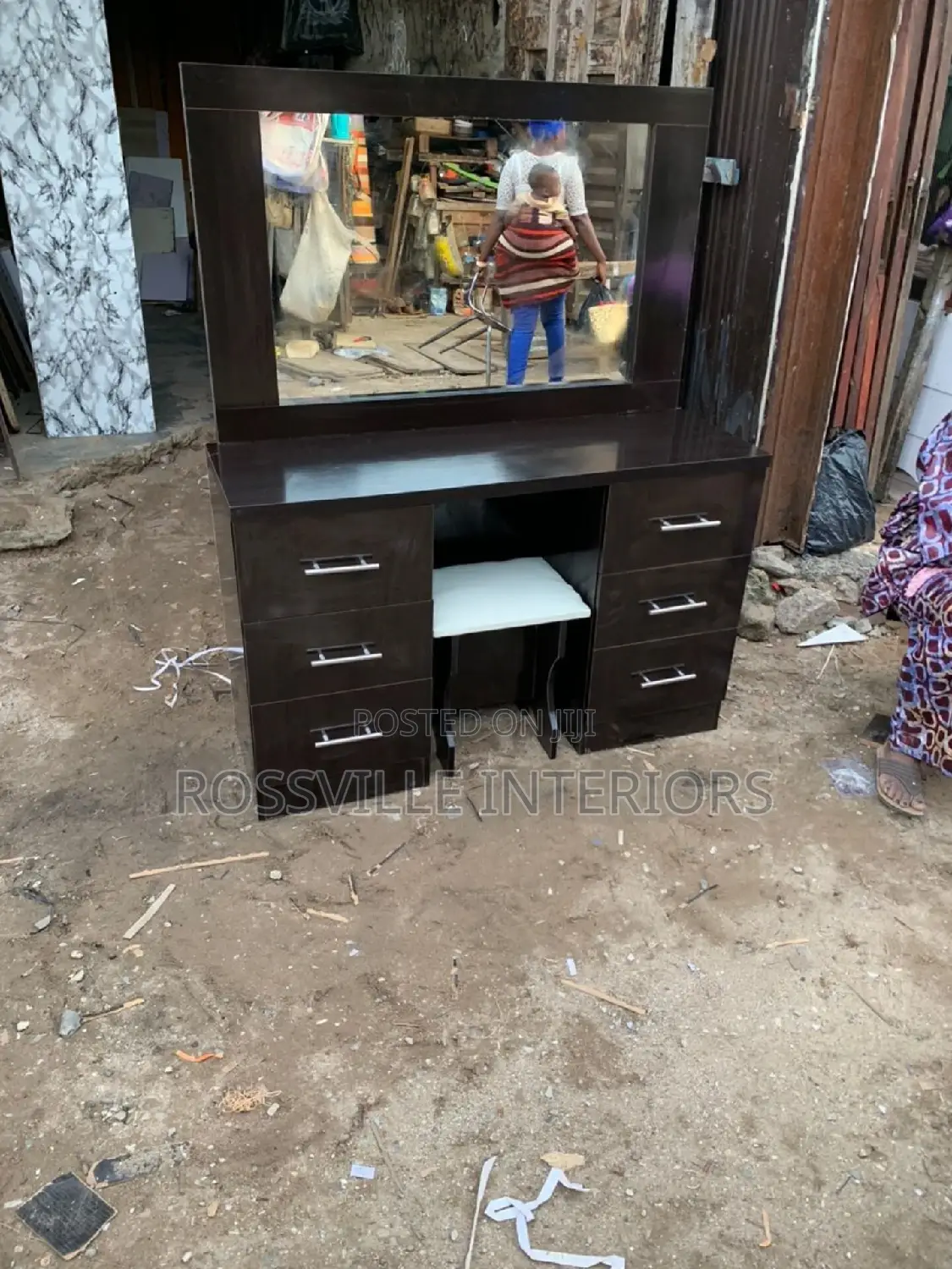 Premium Dresser