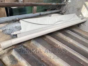 Booth Cover Toyota Venza 2010 Available