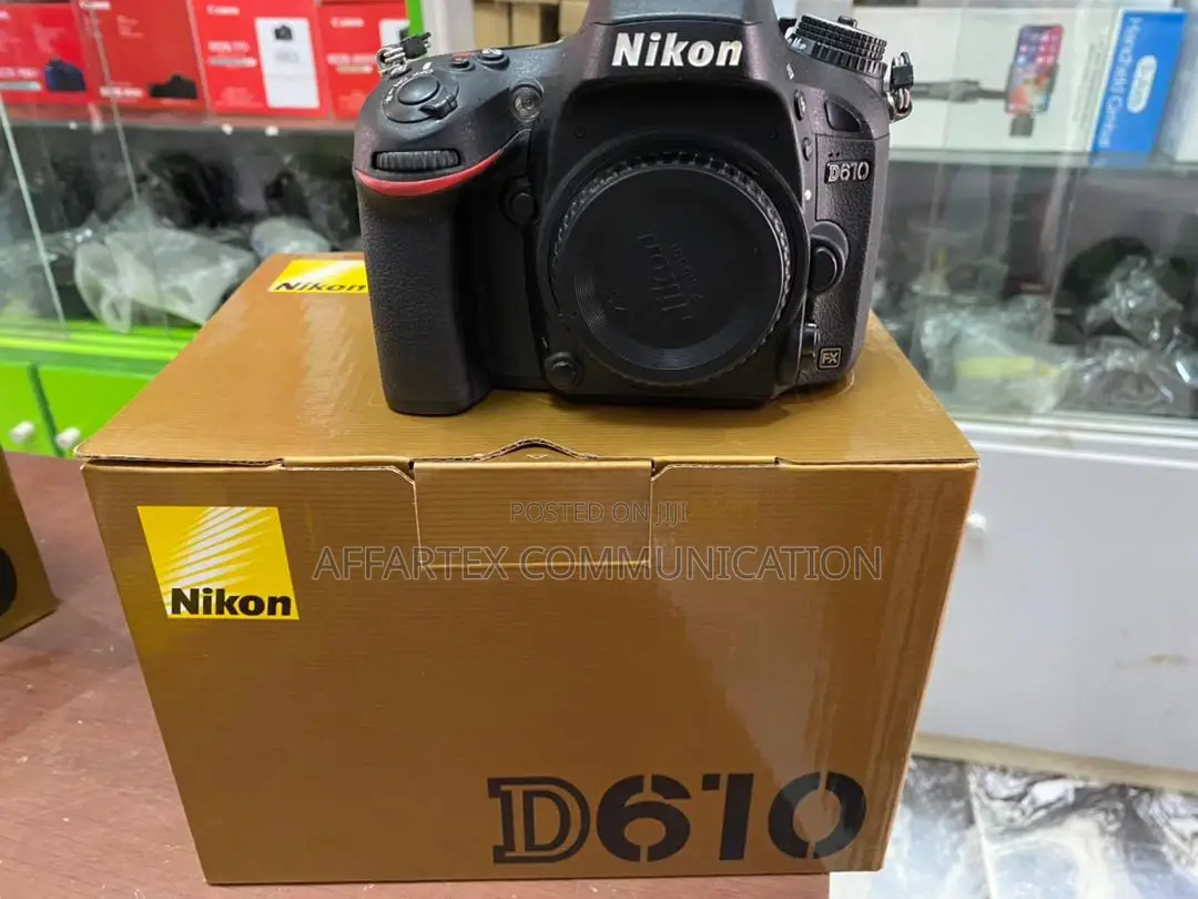 DSLR Nikon D610