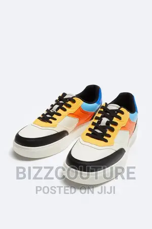 Original NIKE Air Force 1 Sneakers Available in Store