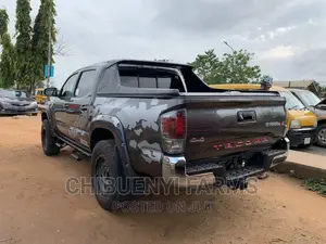 Toyota Tacoma TRD Sport 2017 Matt Black