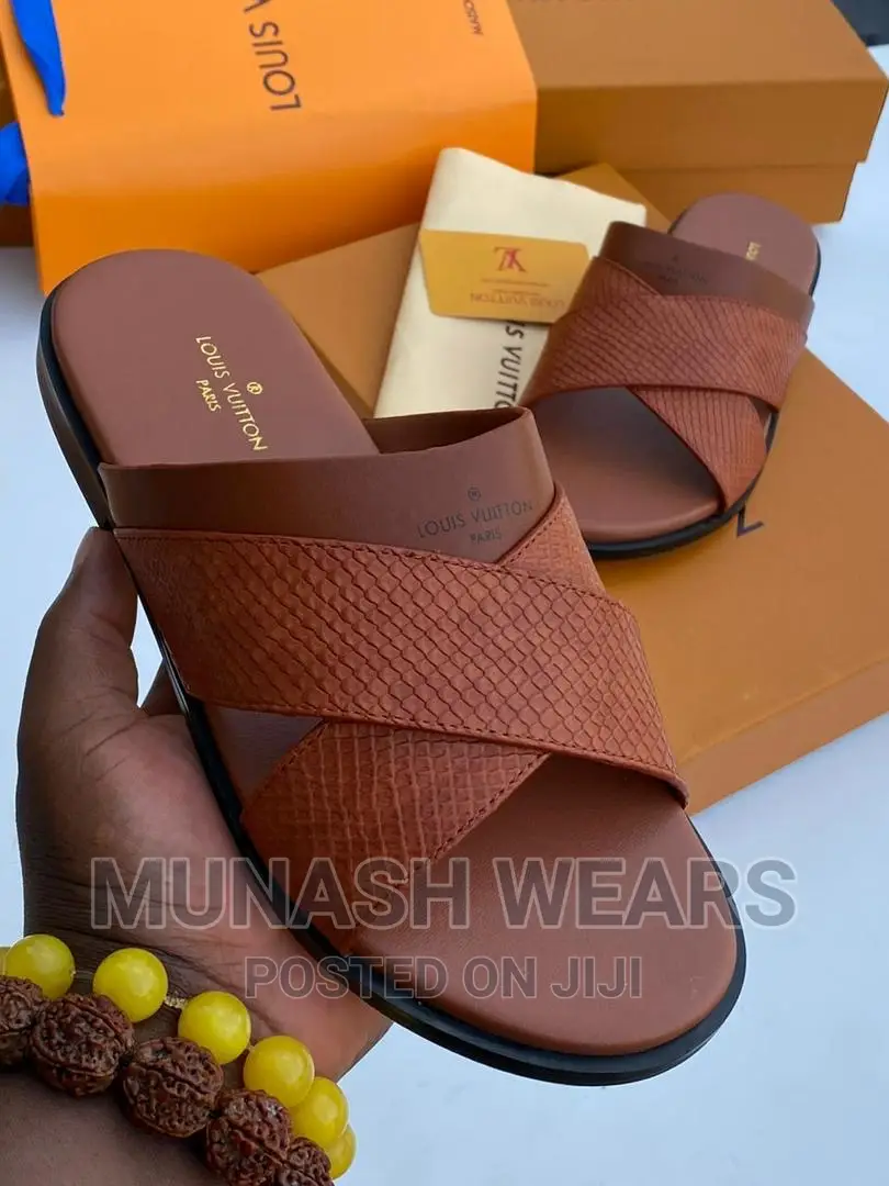 Quality Louis Vuitton Slipers