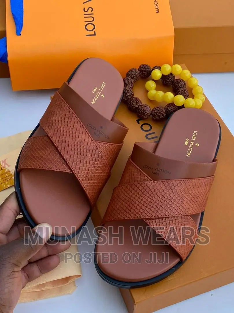 Quality Louis Vuitton Slipers
