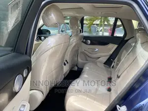 Mercedes-Benz GLC-Class 2017 Blue