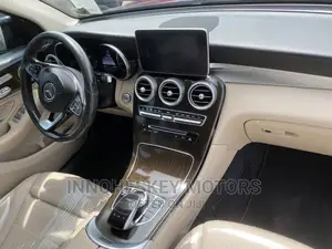 Mercedes-Benz GLC-Class 2017 Blue