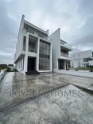 Furnished 5bdrm Duplex in Ikate for sale