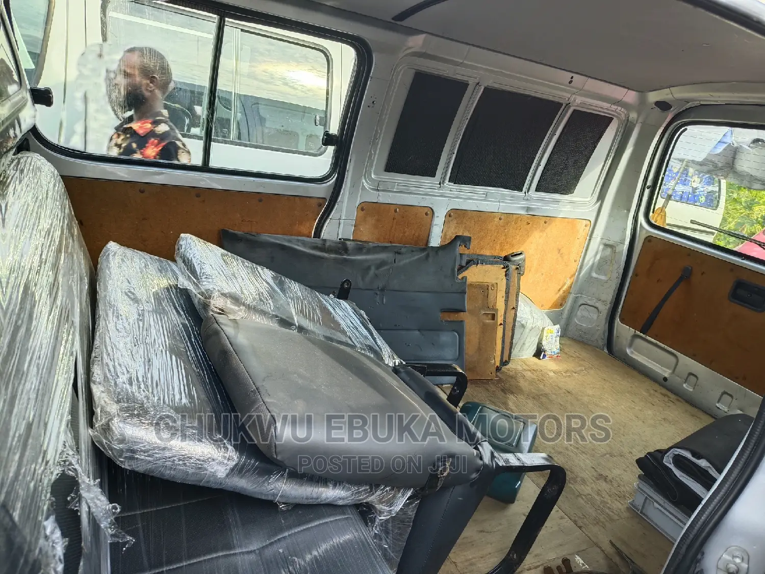 Toyota HiAce 2004 Silver