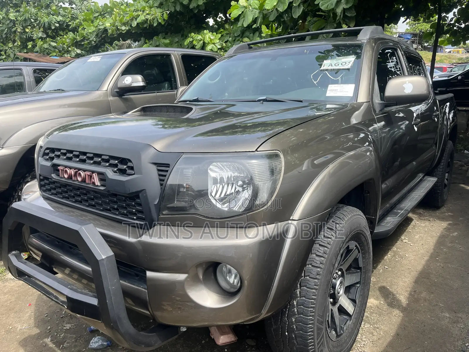 Toyota Tacoma Double Cab V6 Automatic 2010 Gray
