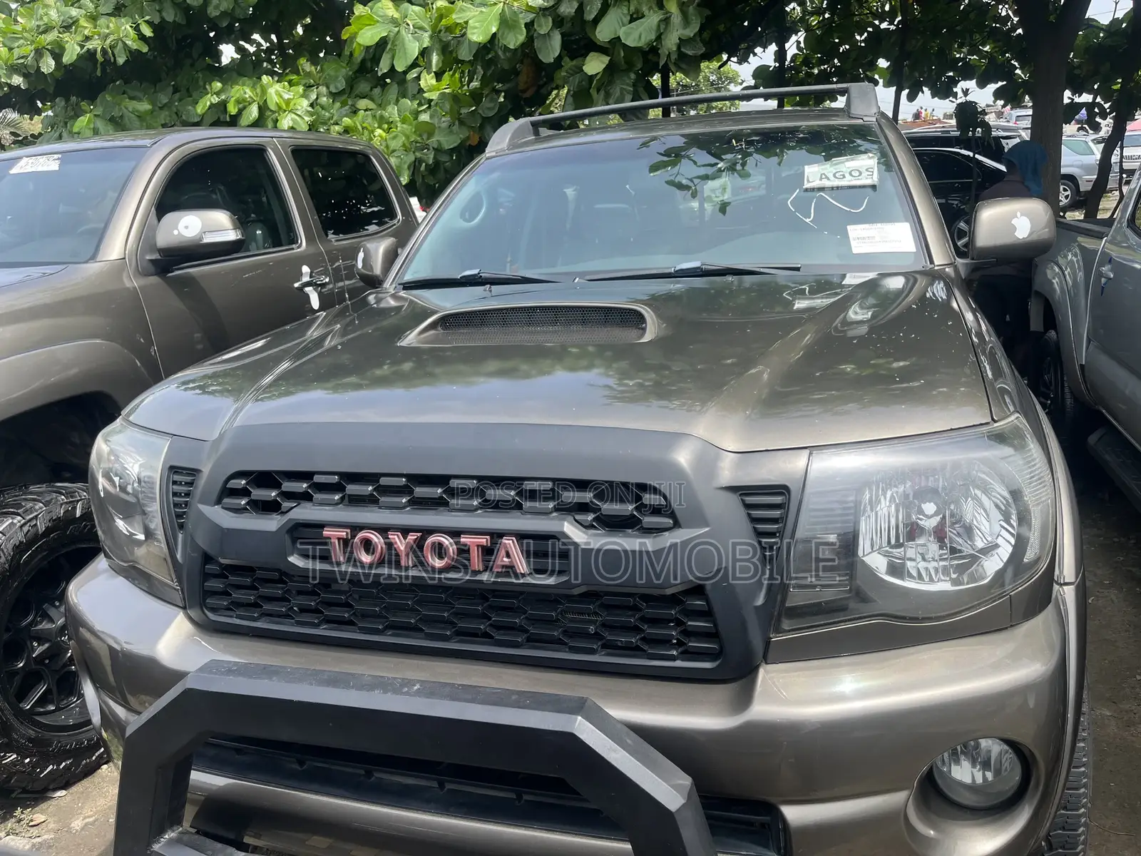Toyota Tacoma Double Cab V6 Automatic 2010 Gray