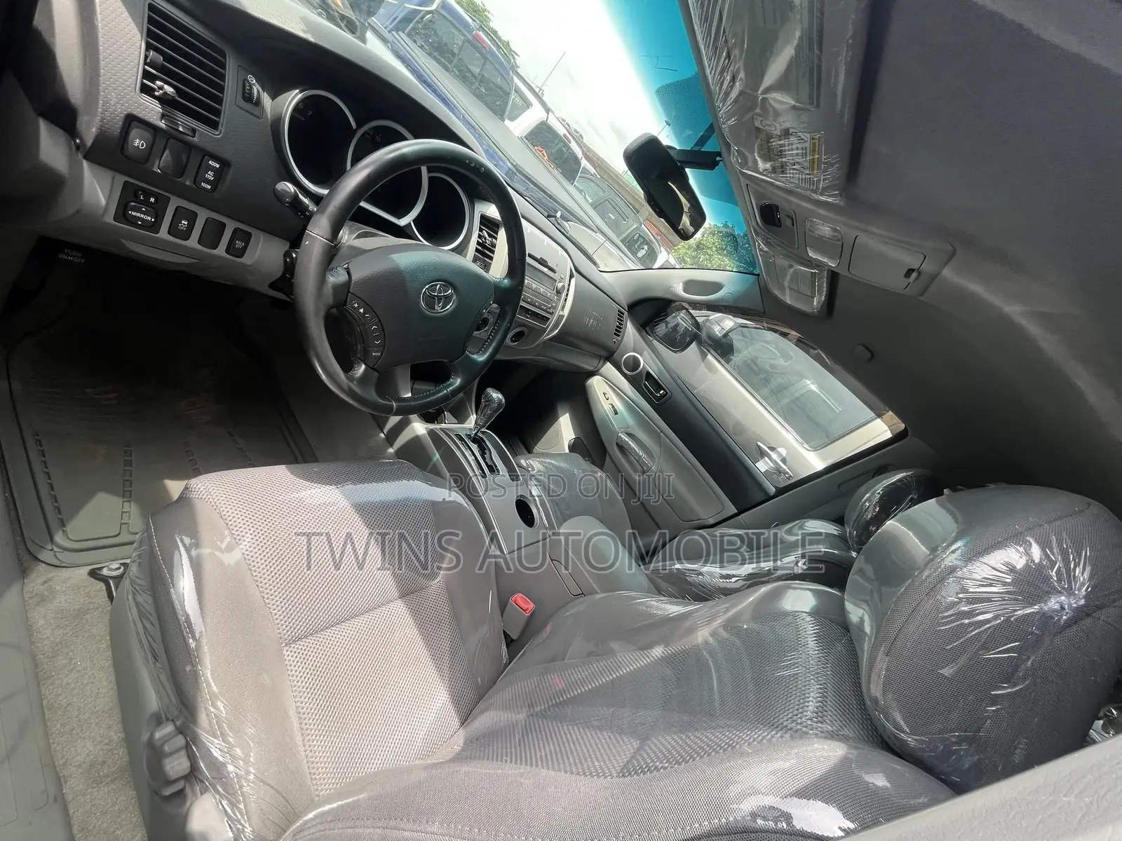 Toyota Tacoma Double Cab V6 Automatic 2010 Gray