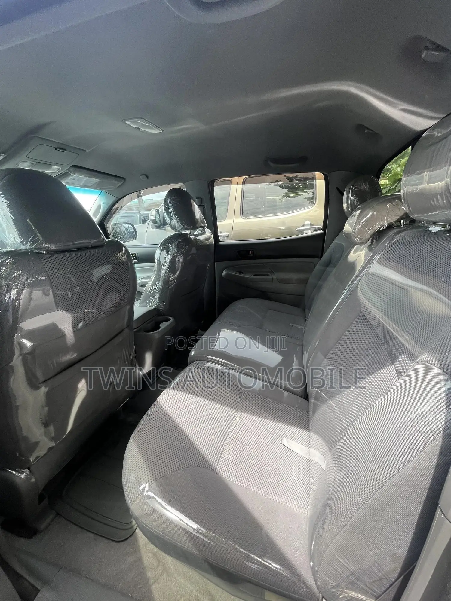 Toyota Tacoma Double Cab V6 Automatic 2010 Gray
