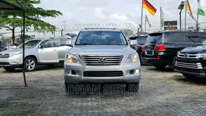Lexus LX 570 2011 Silver