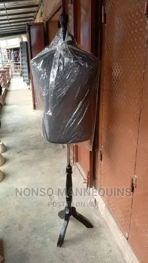 High Quality Male Body Form With Tripod Wooden Base