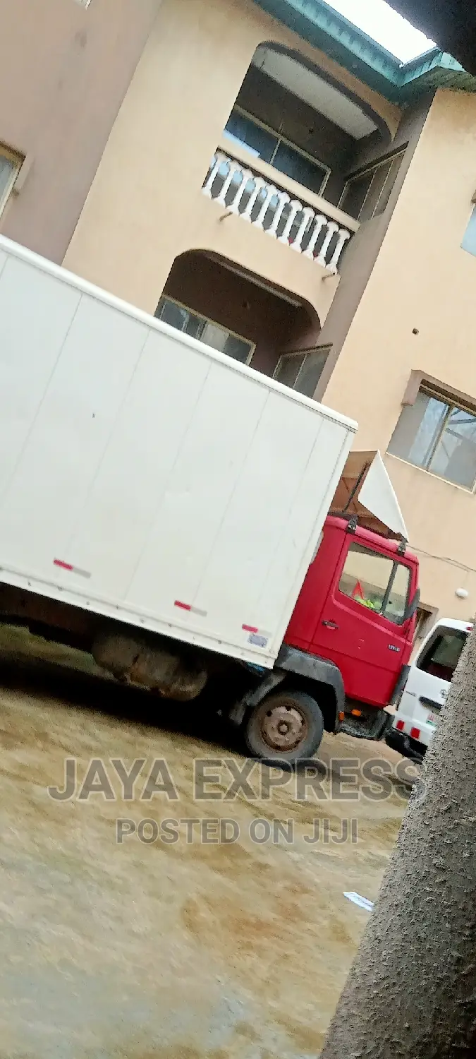 7.5tons Truck Relocation