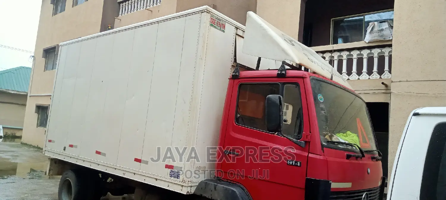 Truck for Relocation/Hire
