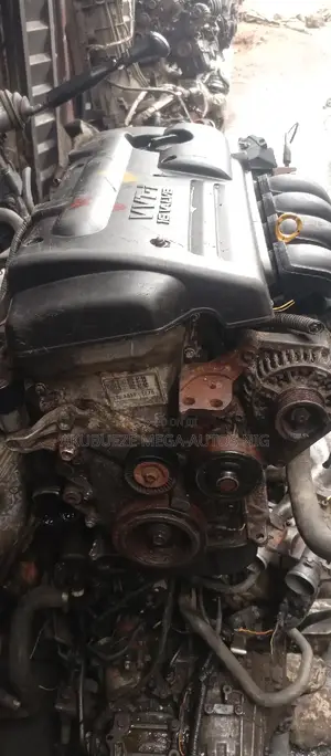 Toyota Matrix Engine and Gearbox 4 Wheel Drive