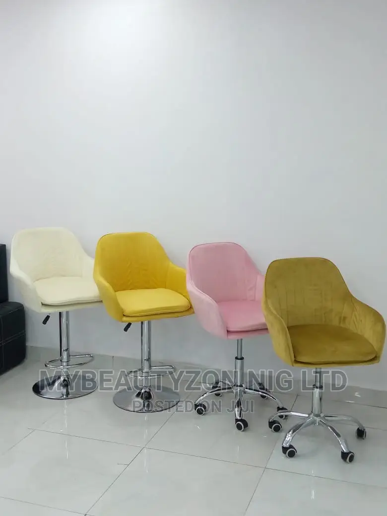 Manicurist Stool