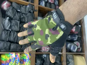 Lastest Design Army Color Gym Gloves