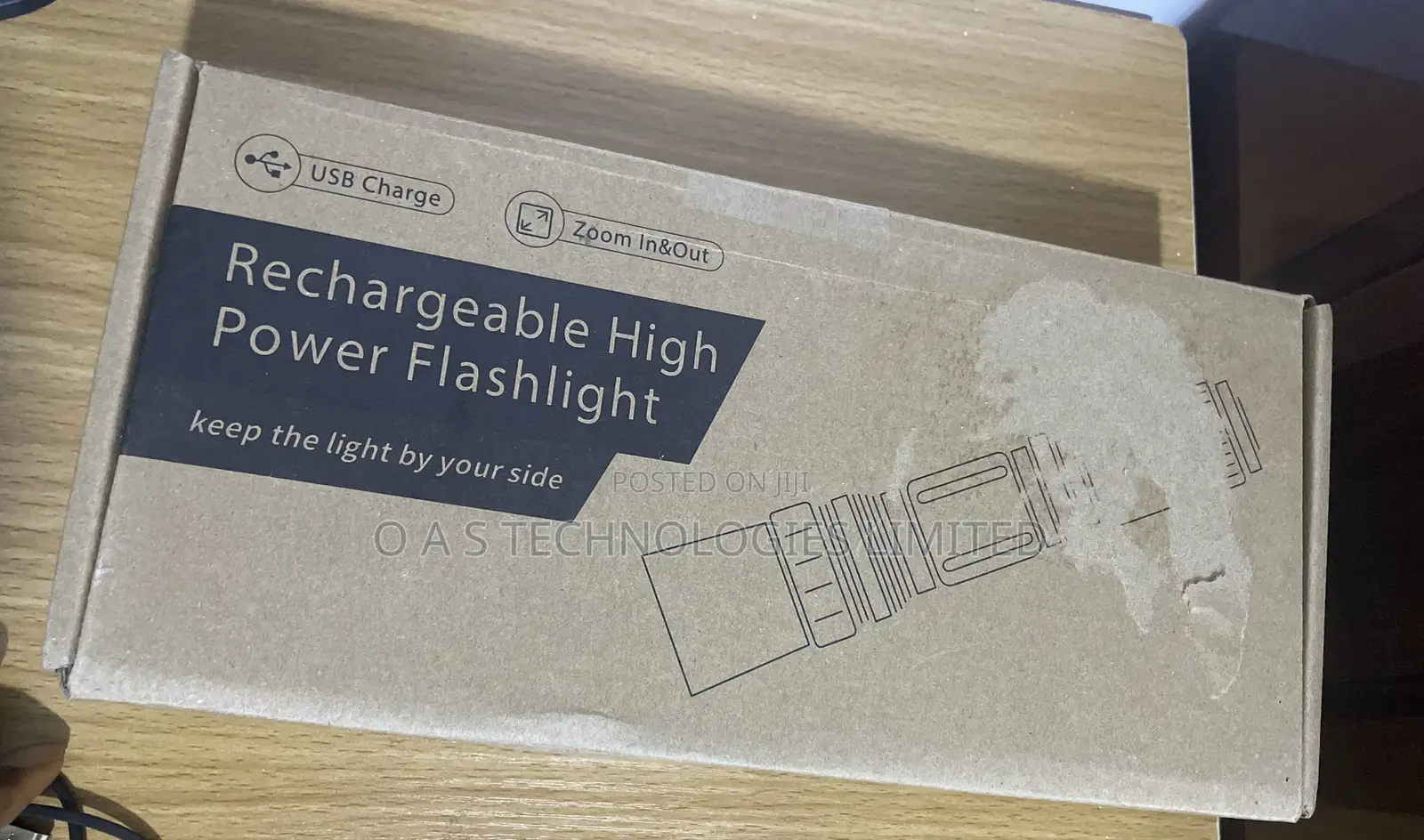 Rechargeable High Power Flashlight 900,000 Lumens