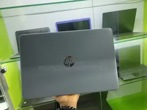 Laptop HP 250 G6 8GB Intel Core i5 HDD 500GB
