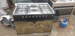 Gas Cooker 6 Burner Oven and Grills