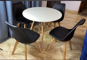 Beautiful Modern Dining Set of 4 for Restaurant/Home