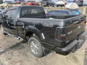 Ford F-150 Super Cab 4x4 2007 Black