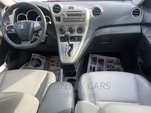 Toyota Matrix 2013 Silver