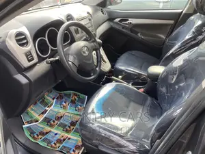 Toyota Matrix 2011 Gray