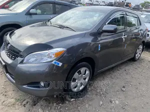Toyota Matrix 2011 Gray
