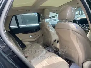 Mercedes-Benz GLC-Class 2016 Black