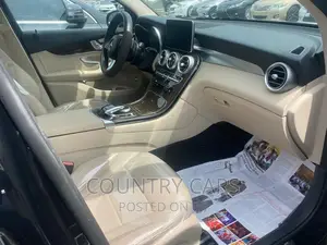 Mercedes-Benz GLC-Class 2016 Black
