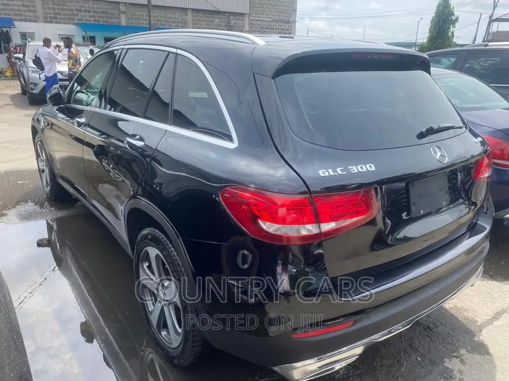 Mercedes-Benz GLC-Class 2016 Black