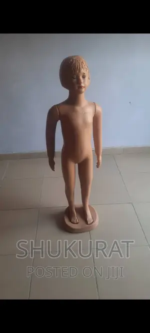 Kid Mannequin