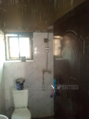 1bdrm Bungalow in Marine Estate, Life Camp for rent