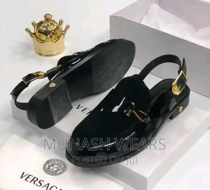 Shoe Sandal