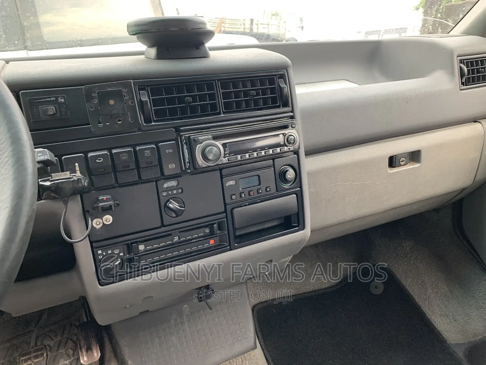 Volkswagen Transporter 2003 White
