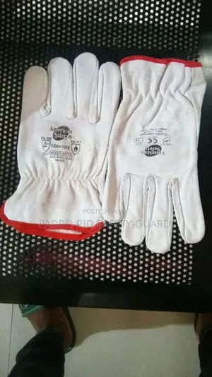 Hand Gloves