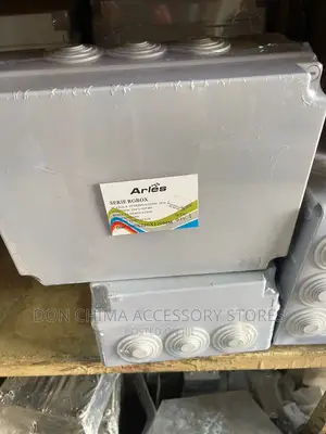 6×9 Adaptable Waterproof Box