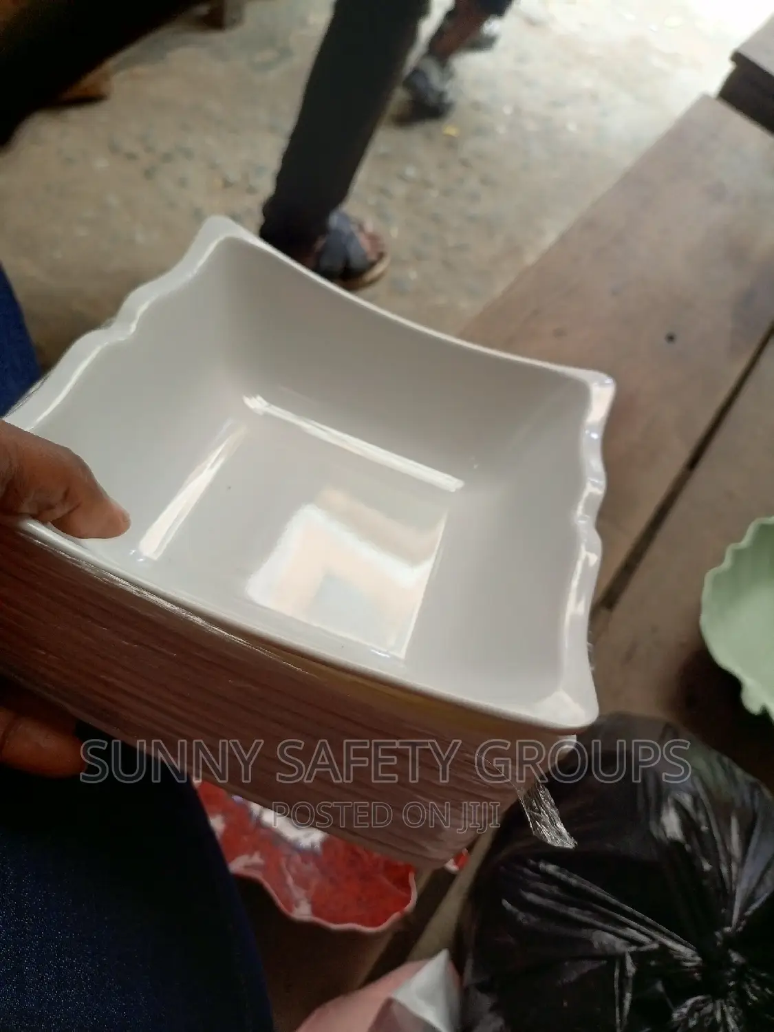 Quality Fancy Unbreakable Plate