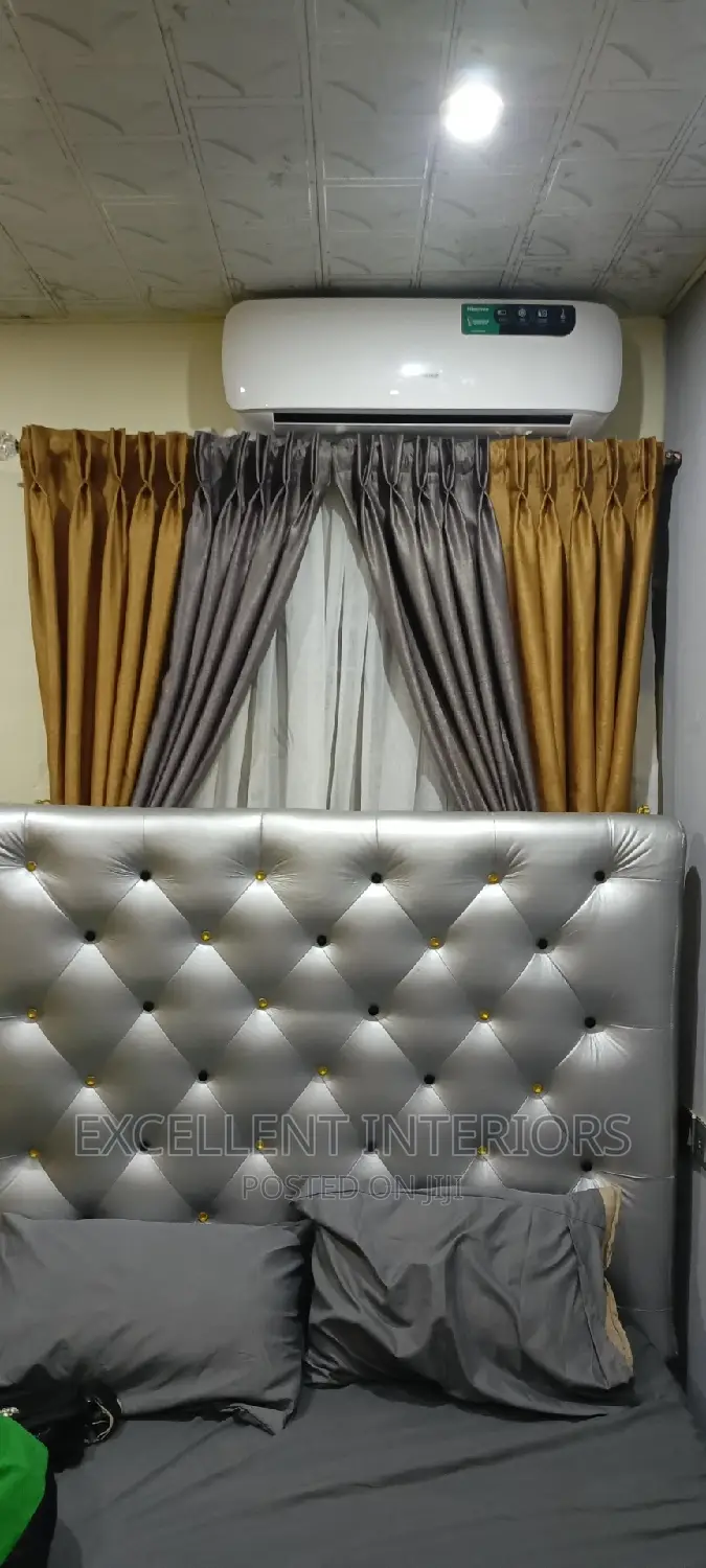 High Quality Mixed Color Pleated Curtains