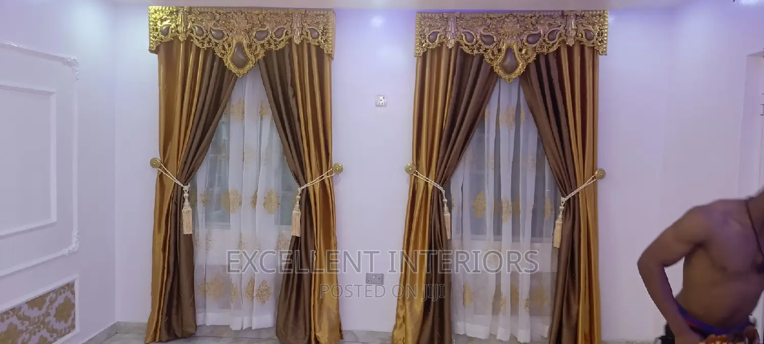 Royal Antique Board Turkey Curtains.