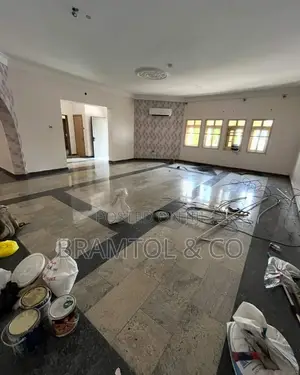 3bdrm Block of Flats in Utako for rent