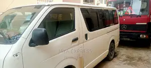 Hiace Bus Ready for Hire