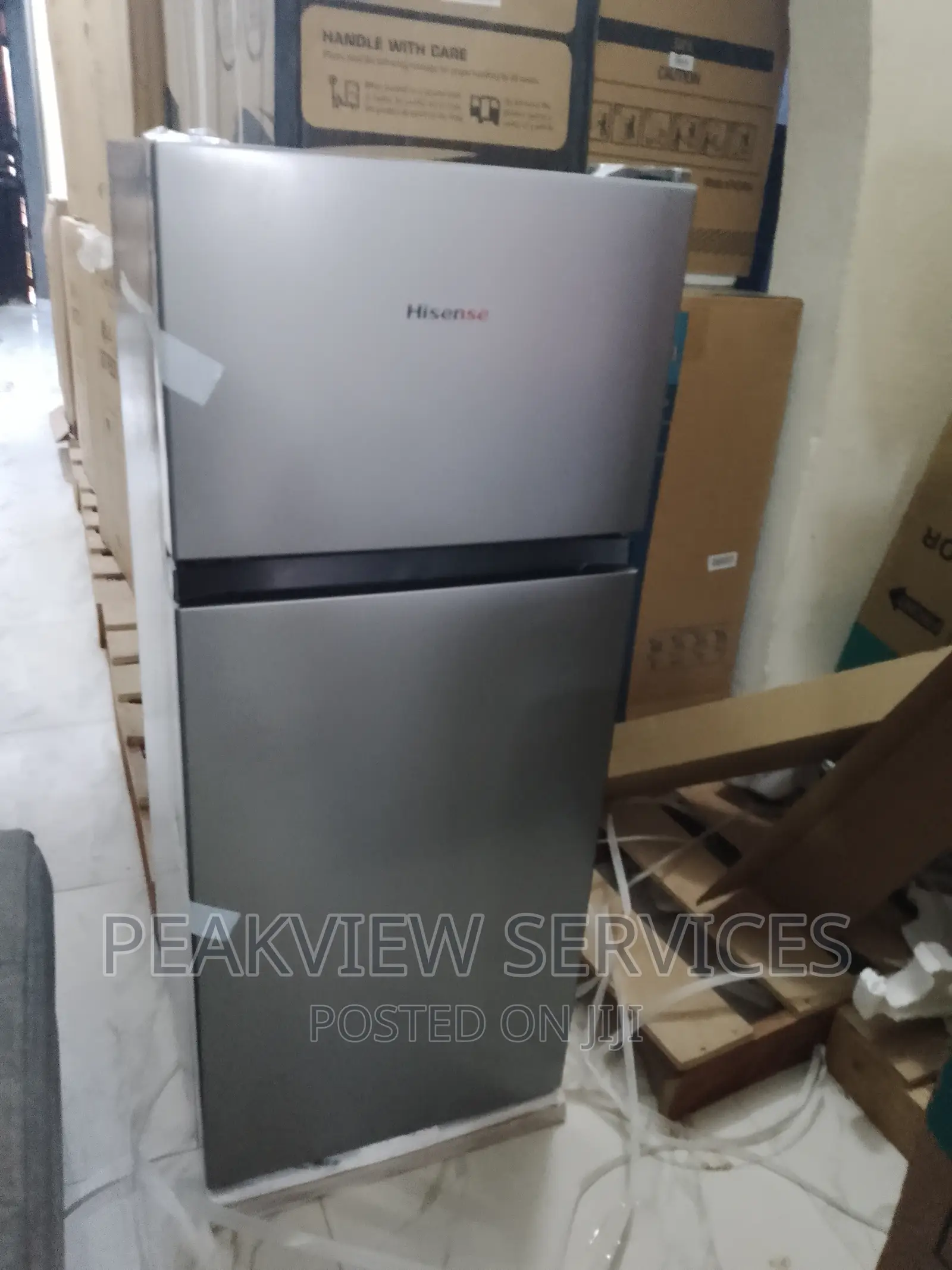 Hisense 172dr Top Freezer Double Door Refrigerator