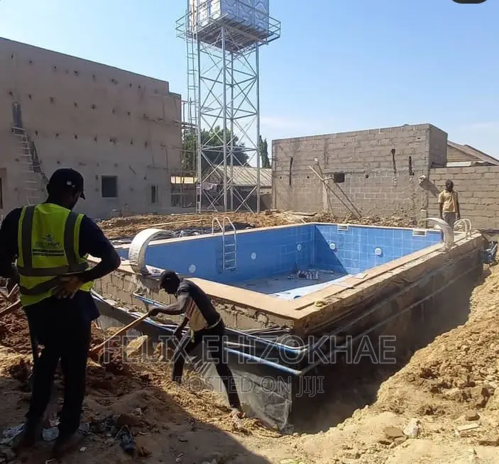 Swimming Pools Builder, Plumber and Maintenance Technician